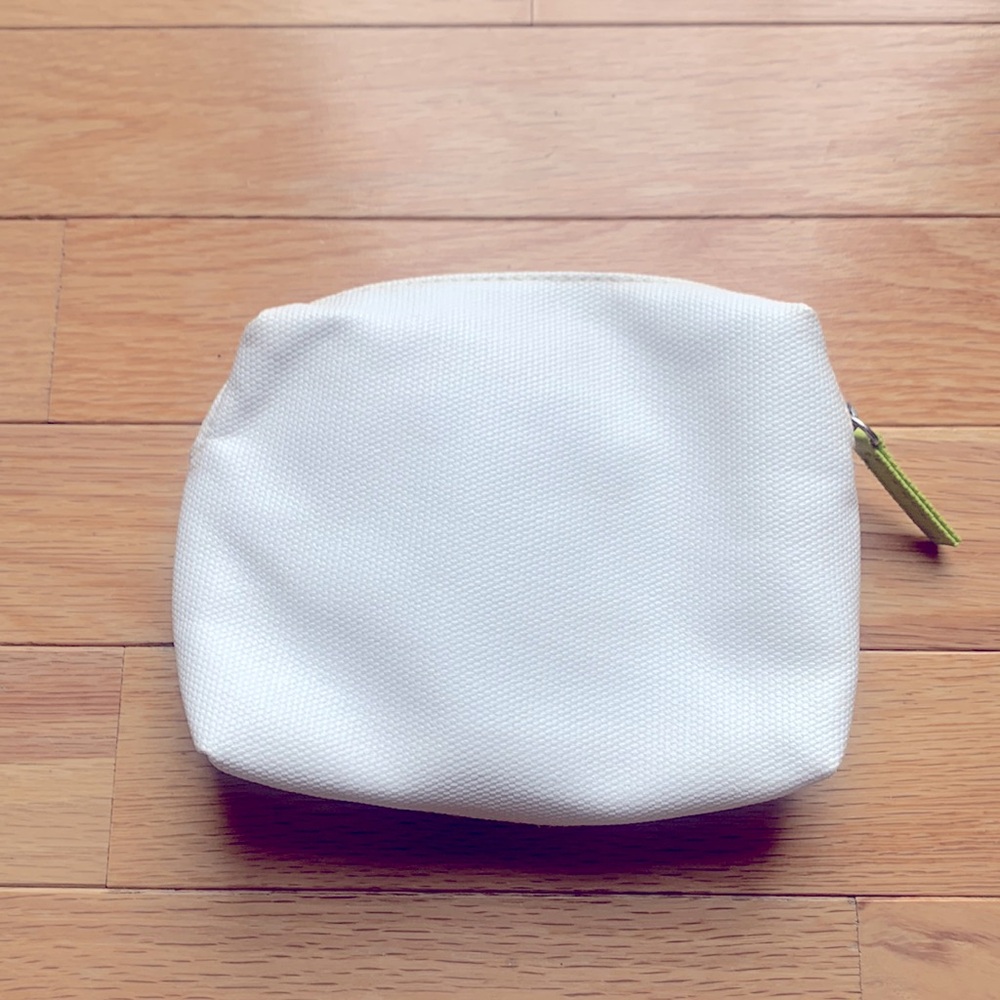 NWT LA MER LINED MAKE-UP OR TOILETRY BAG, COULD ALSO BE USED FOR A WALLET - Picture 2 of 4